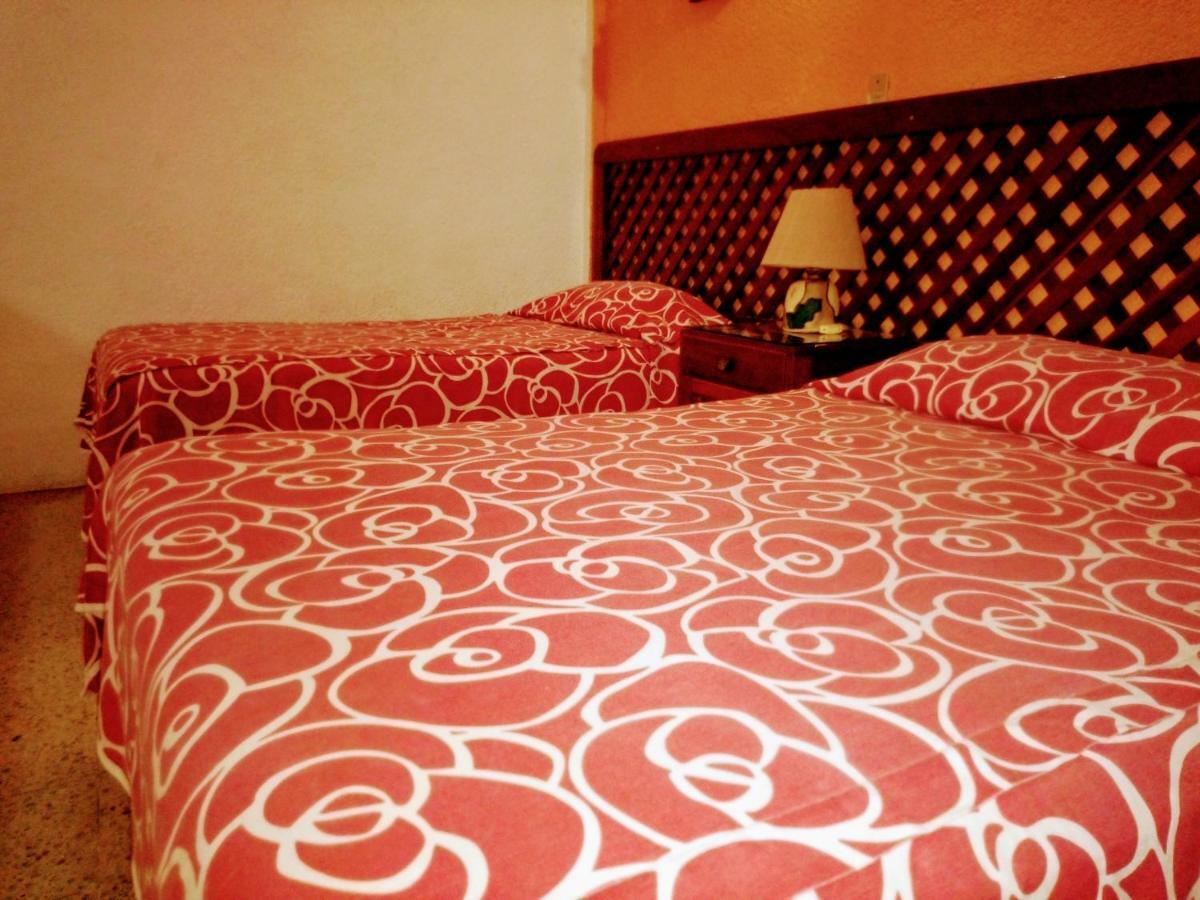 Hotel Calendas سالينا كروز المظهر الخارجي الصورة